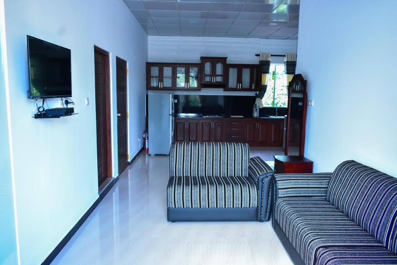 Minuri Villa Hikkaduwa Exterior foto
